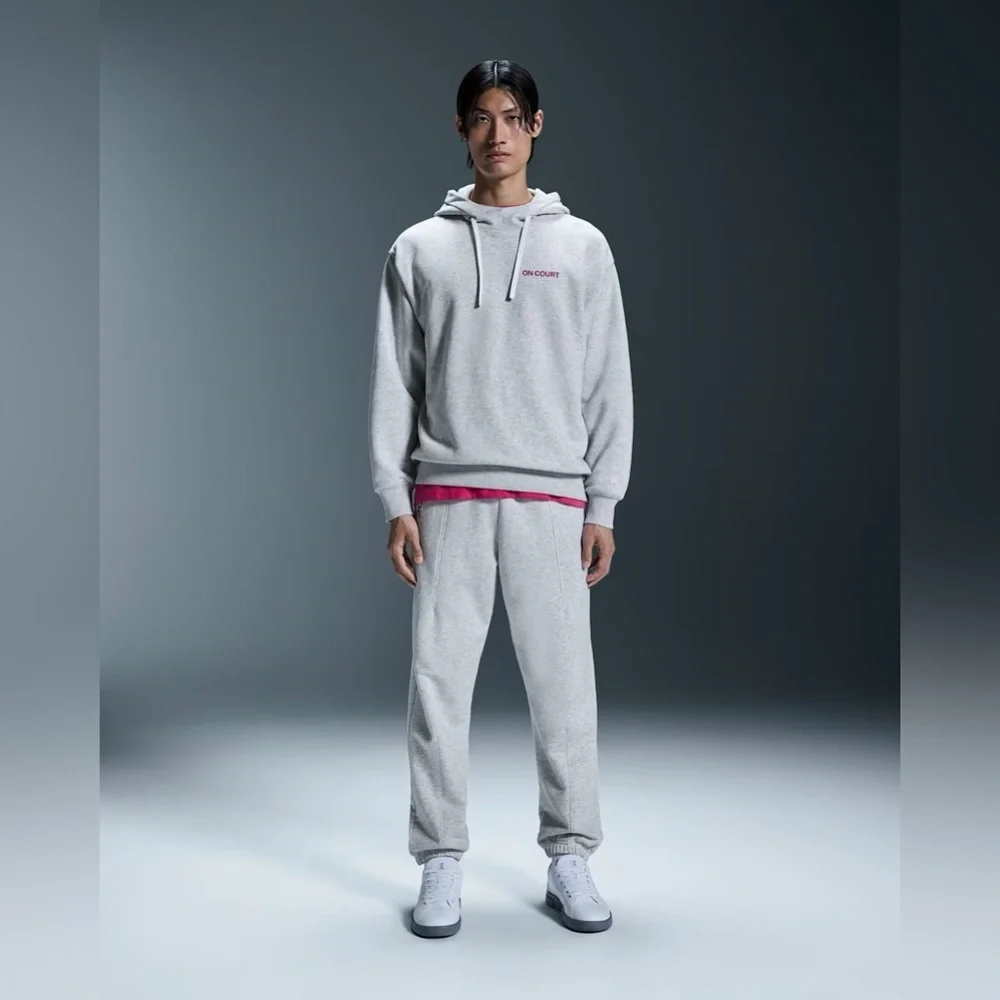On Running Open Club Light Gray Sweatpants